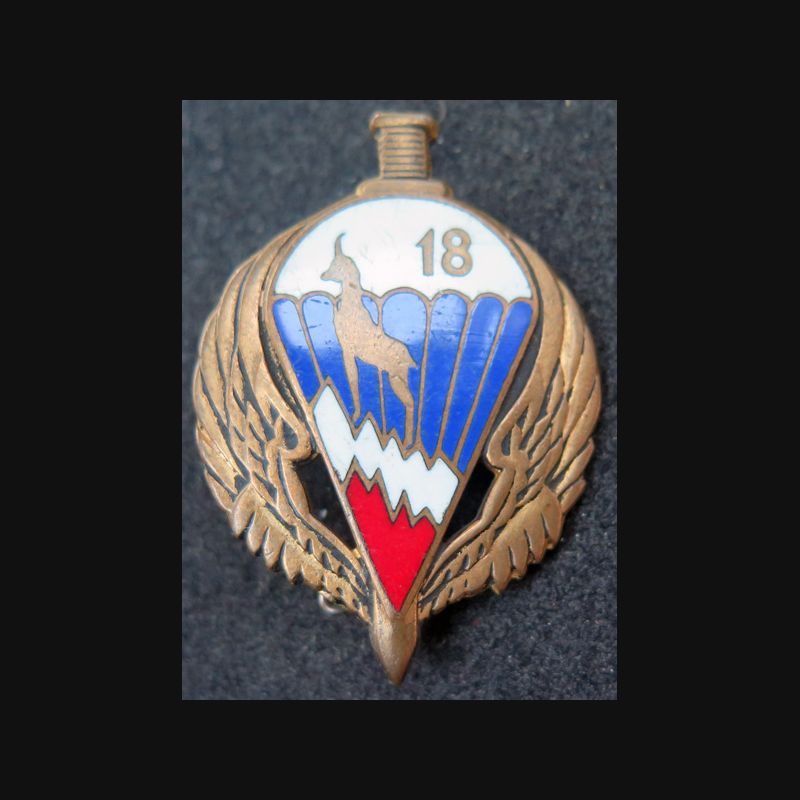 18° RIPC : 18° régiment d'infanterie parachutiste de choc Drago Olivier Métra déposé épingle ressoudée