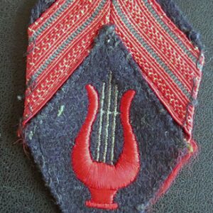 MUSIQUE : Galon de caporal engagé (ADL) de la Musique