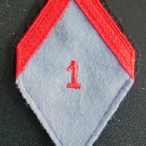 1° COMA : Galon de 1° Classe appelé (PDL) de la 1° section de commis des ouvriers militaire d'administration