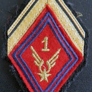 1° GHL : Galon de sergent engagé (ADL) artillerie du 1° groupement d'hélicoptères légers