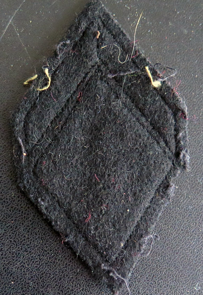 1° GHL : Galon de sergent engagé (ADL) artillerie du 1° groupement d'hélicoptères légers